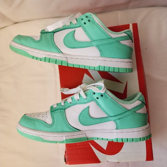 Nike Dunk Low “Green Glow” 💚 | Women’s 6 | Retro. Y2K Streetwear Cool Sneakers. - Picture 7 of 16